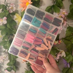 Colorful Nail Tips Set